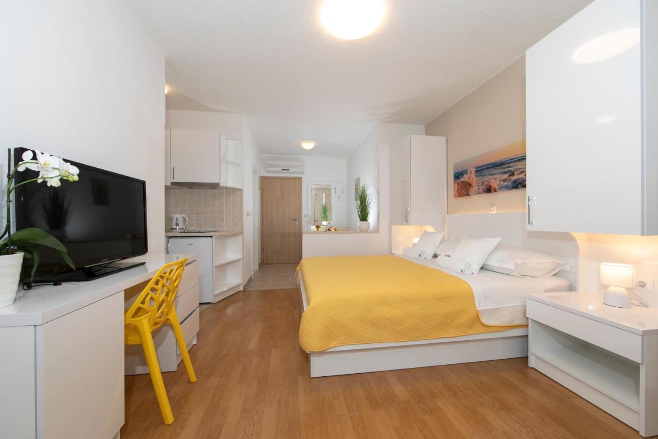 Apartments Milana 2 Tučepi Exteriér fotografie